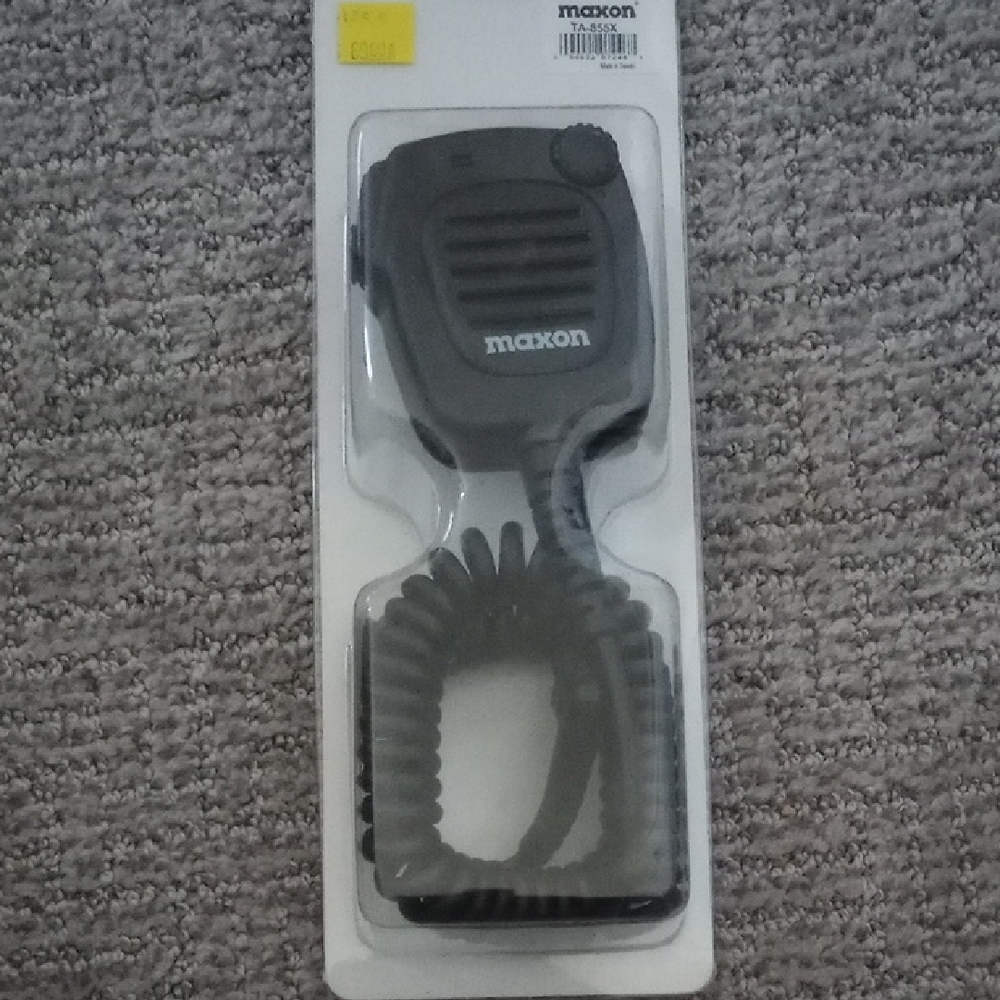 Black Handheld Microphone